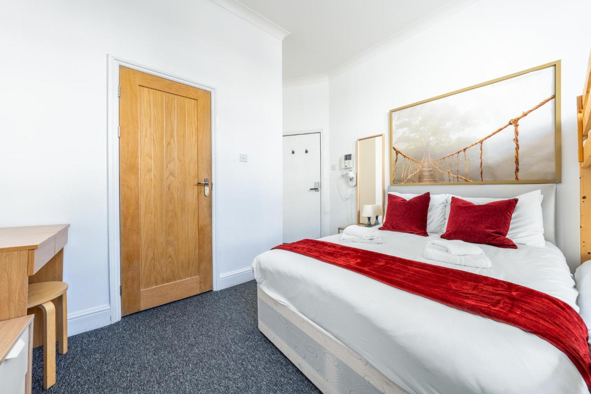 Ryam Suites Лондон Экстерьер фото