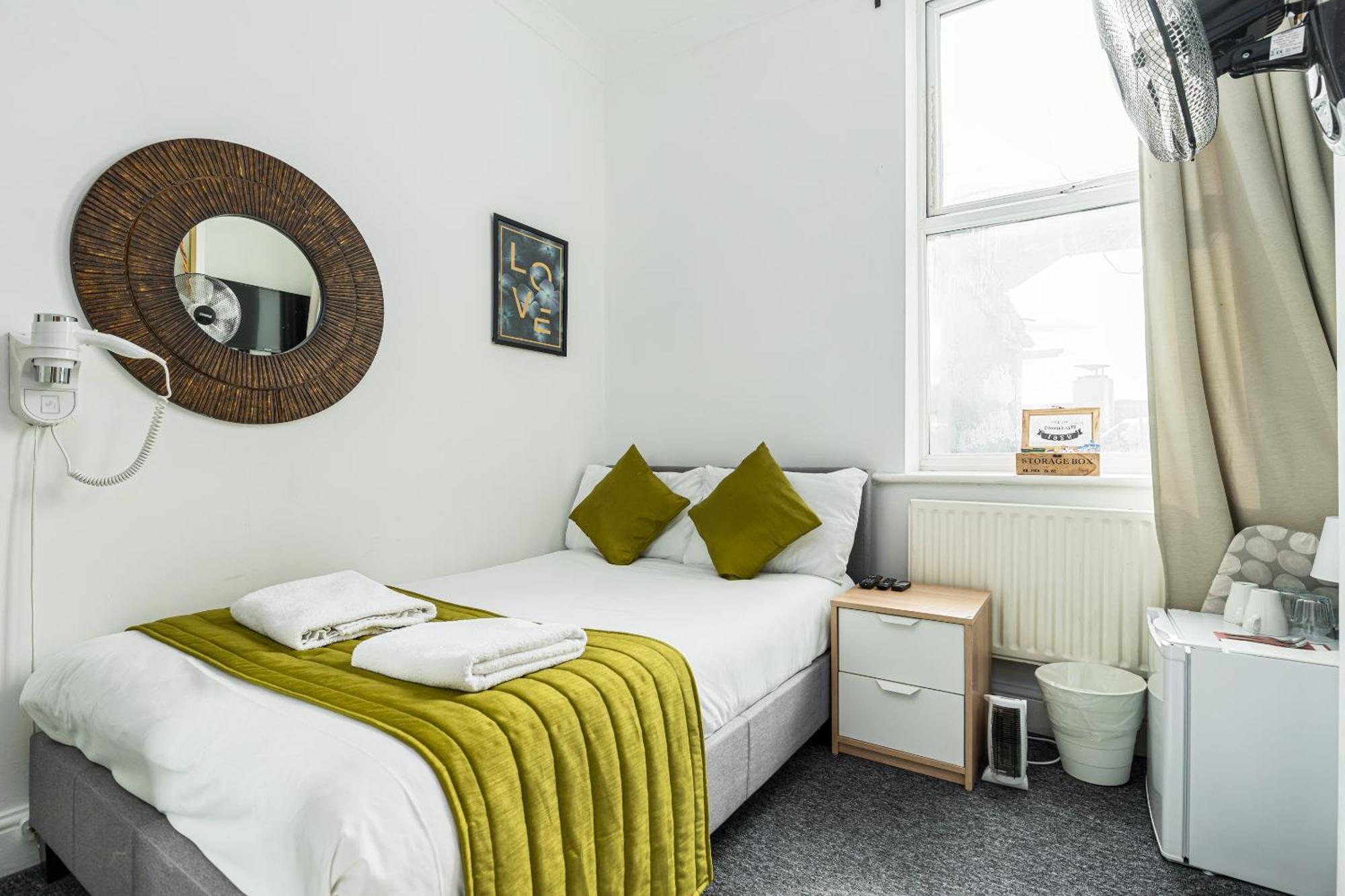 Ryam Suites Лондон Экстерьер фото