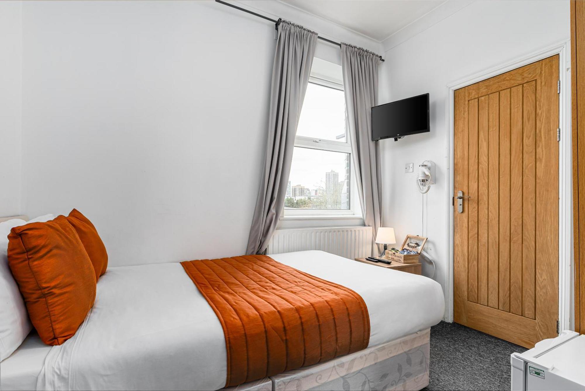 Ryam Suites Лондон Номер фото